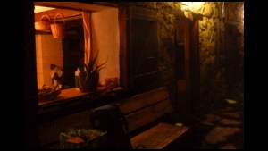 04h36-Byebye-Claire.s-home.jpg